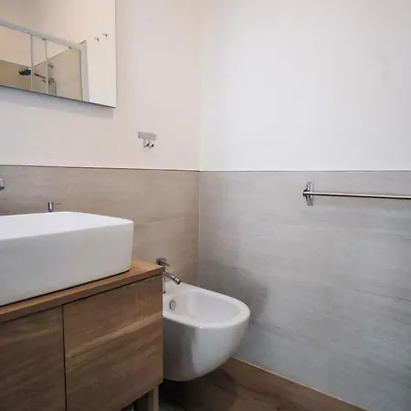 Rossani Miniapartdeluxe - Business Suite Bari