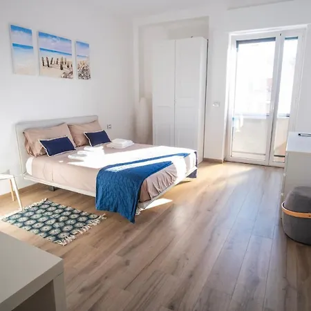 Rossani Miniapartdeluxe - Business Suite Bari