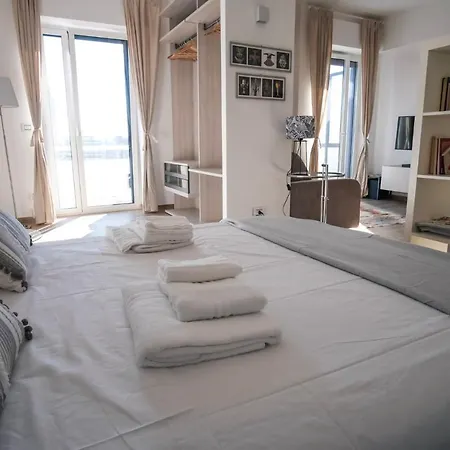 Rossani Miniapartdeluxe - Business Suite * Bari